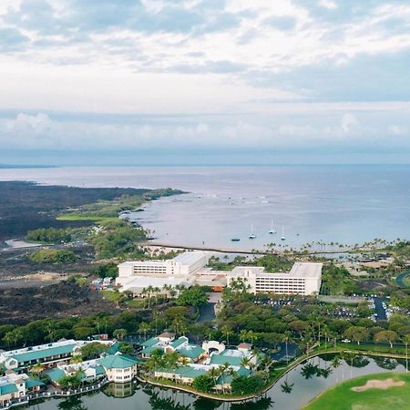 Waikoloa Beach Marriott Resort & Spa Exterior photo