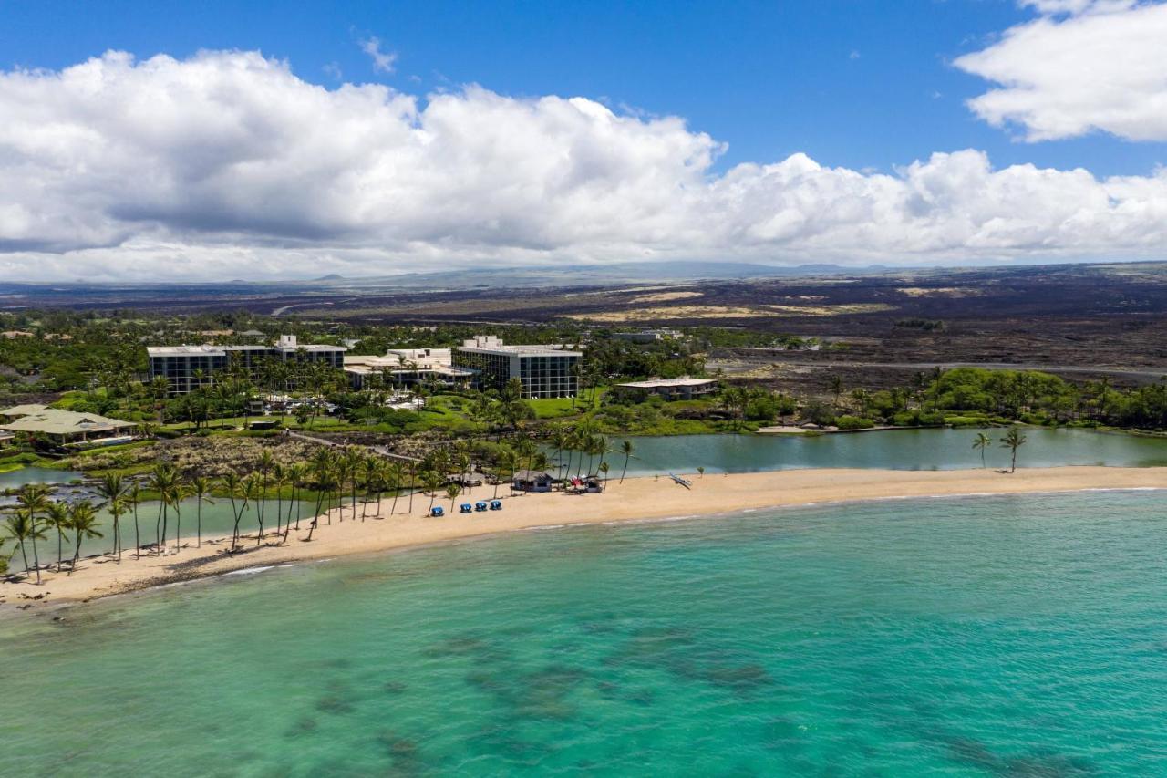 Waikoloa Beach Marriott Resort & Spa Exterior photo