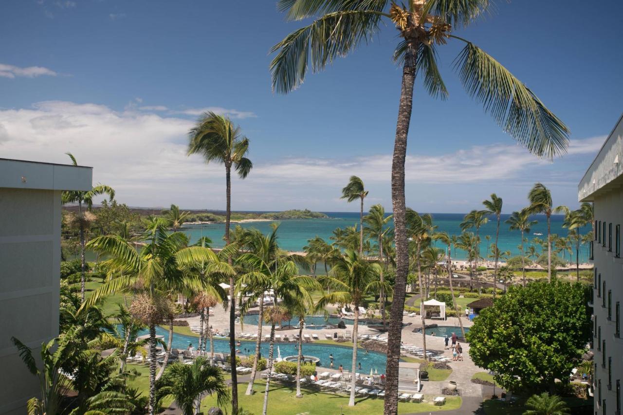 Waikoloa Beach Marriott Resort & Spa Exterior photo