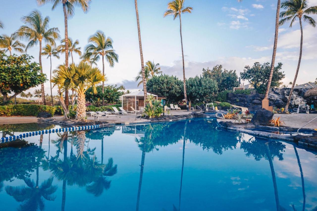 Waikoloa Beach Marriott Resort & Spa Exterior photo