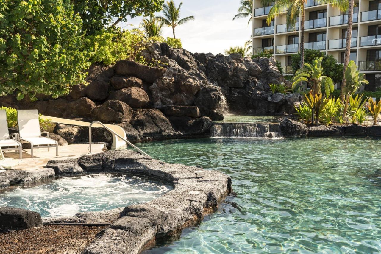 Waikoloa Beach Marriott Resort & Spa Exterior photo