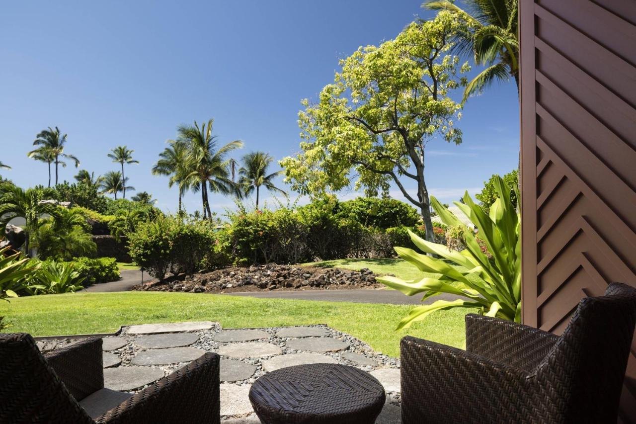 Waikoloa Beach Marriott Resort & Spa Exterior photo